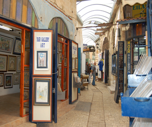 Galleries In Safed